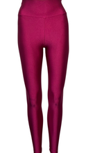 Load image into Gallery viewer, Viva Magenta Leggings
