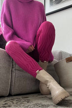 Load image into Gallery viewer, Pink PP Feline Leggings
